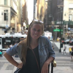 Meet your Posher, Melissa